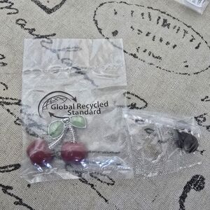 Coach Personalization Handbag Pin (Cherries)